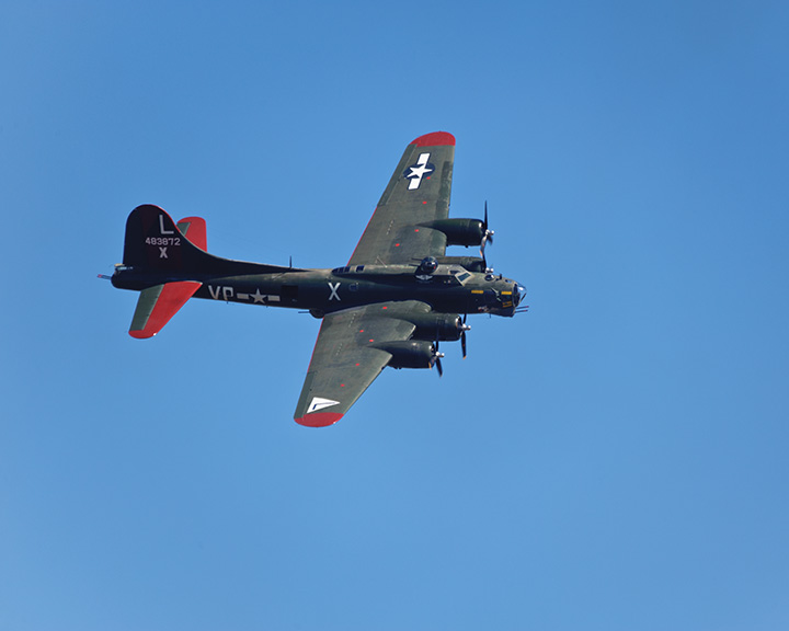 B-17 44-83872
