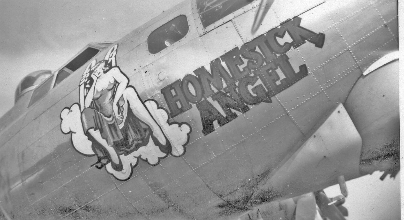 B-17 #42-107135 / Homesick Angel