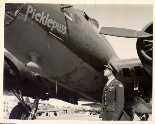 Capt Robert Knox (KIA) with #42-30063 Picklepuss at Wendover in May 1943 before coming overseas