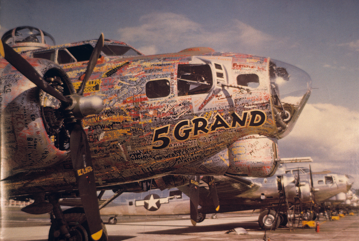 B-17 #43-37716 / 5 Grand