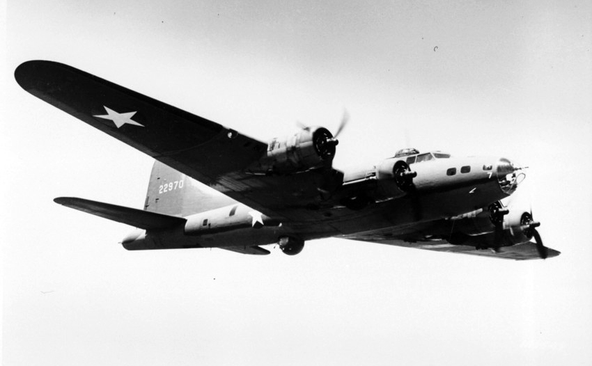 B-17 #42-2970 'Connecticut Yankee' frisch aus der Fabrik