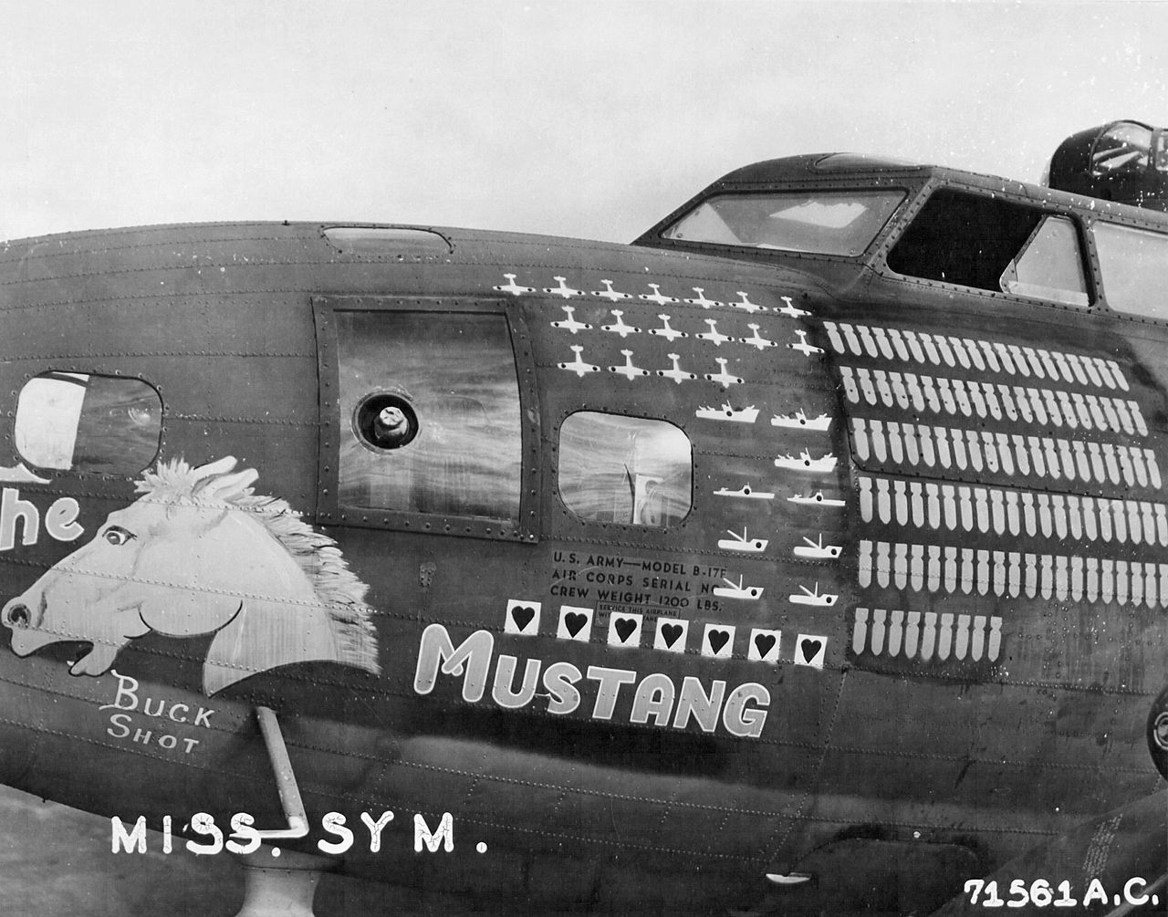 B-17 #41-24554 / Lady Luck aka The Mustang