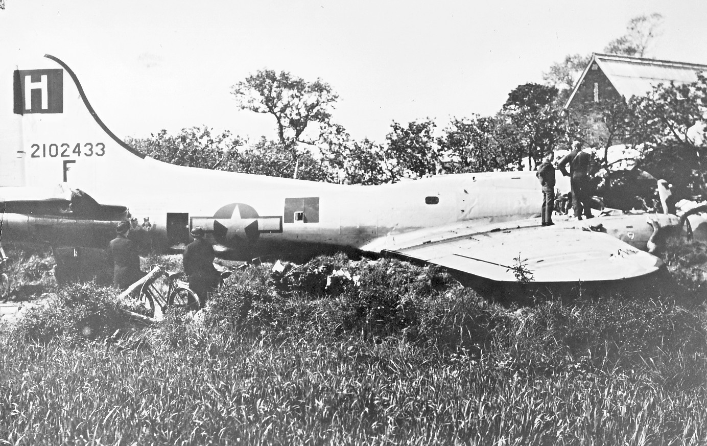 B-17 42-102433