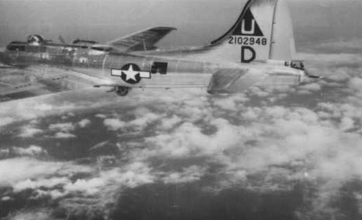 B-17 #42-102948 / The Denver Bandit