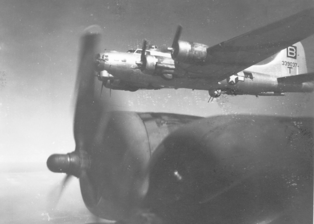 B-17 43-39037