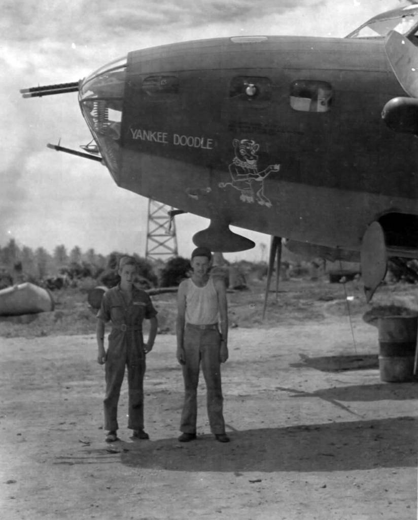 41-2463 / Yankee Doodle | B-17 Bomber Flying Fortress – The Queen Of ...