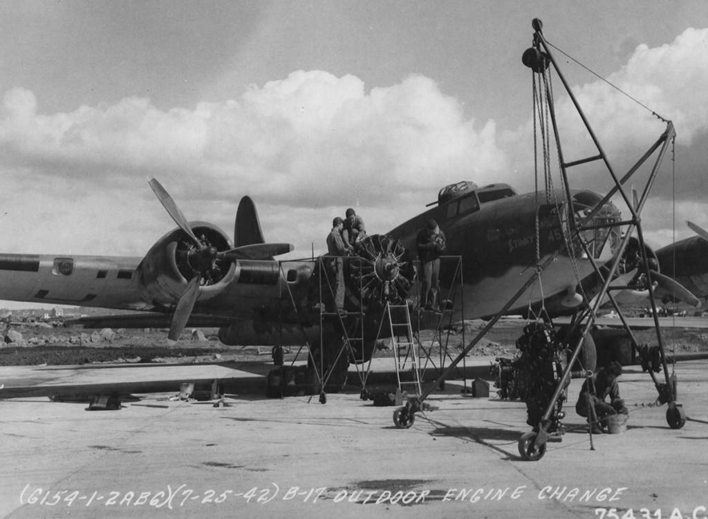 41-9045 / Stinky aka Tennessee Belle | B-17 Bomber Flying Fortress ...