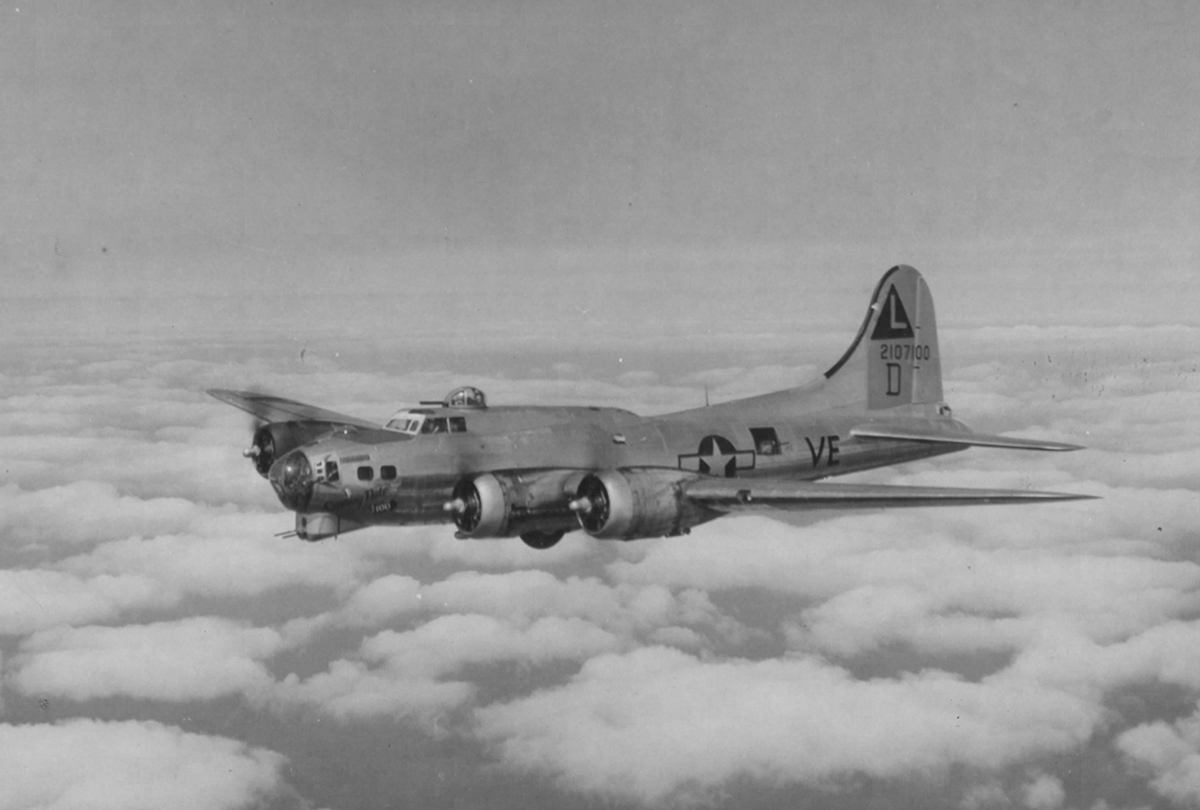 B-17 #42-107100 / Century Note