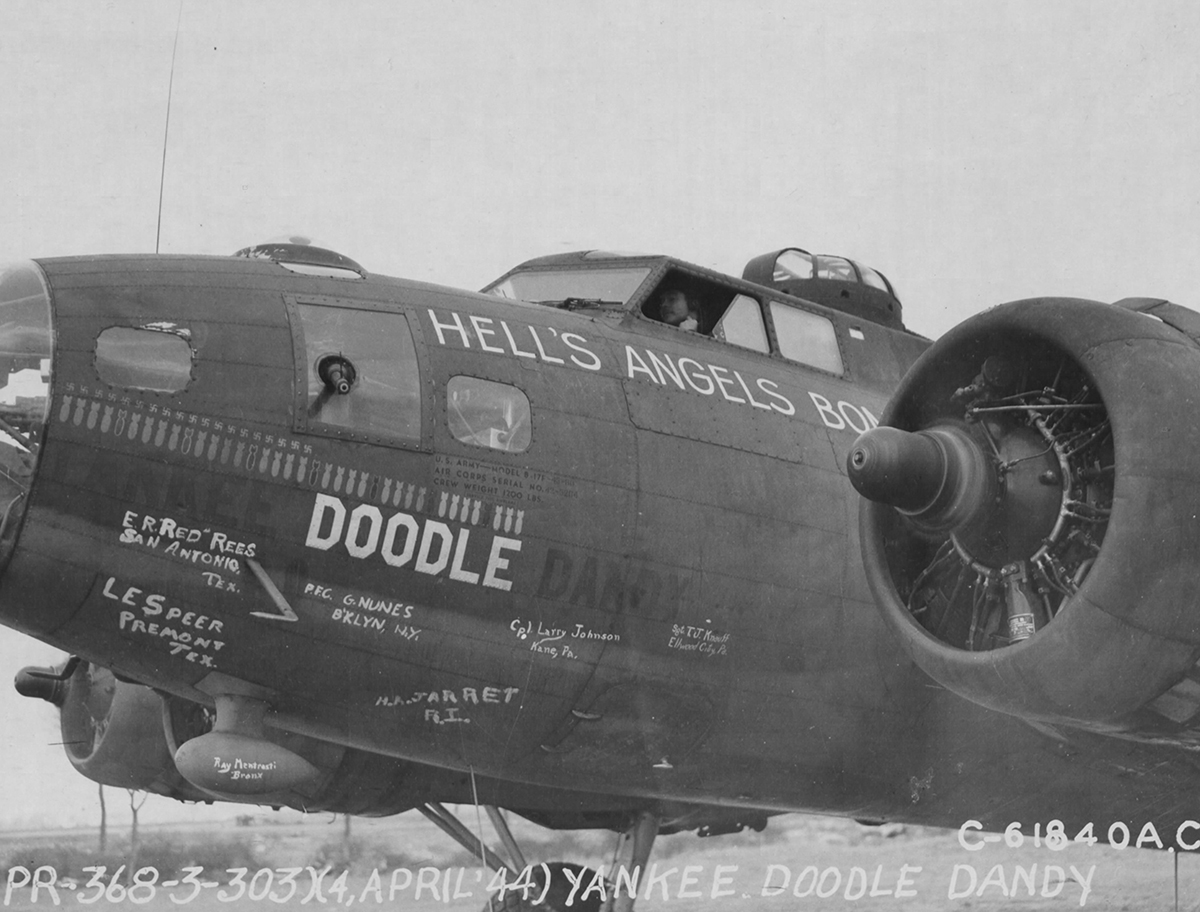 B-17 #42-5264 / Yankee Doodle Dandy