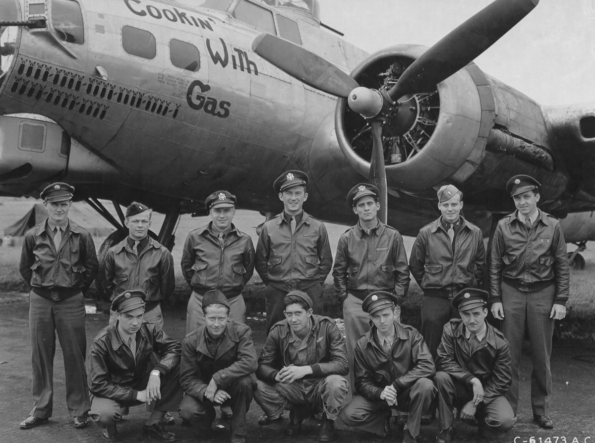 B-17 #42-97227 / Cookin with Gas