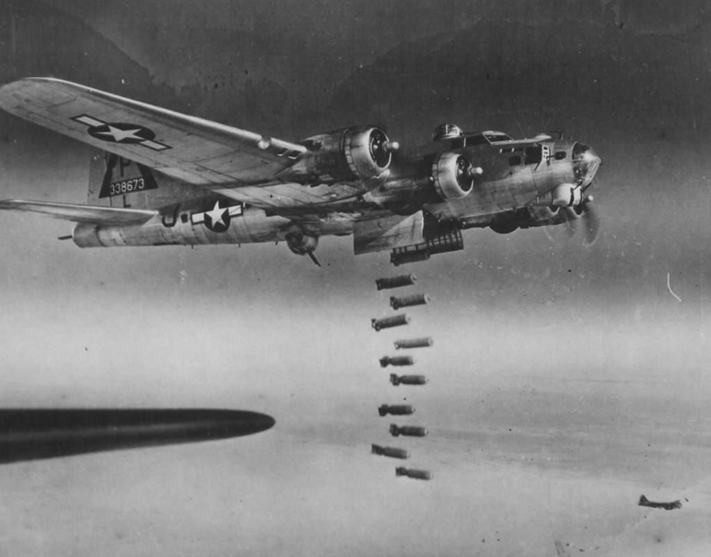 43-38673 | B-17 Bomber Flying Fortress – The Queen Of The Skies