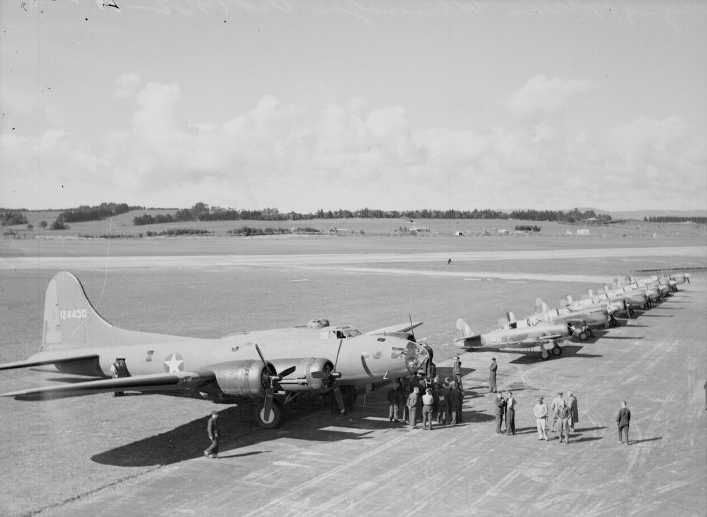 B-17 #41-24430 Photo | B-17 Bomber Flying Fortress – The Queen Of The Skies