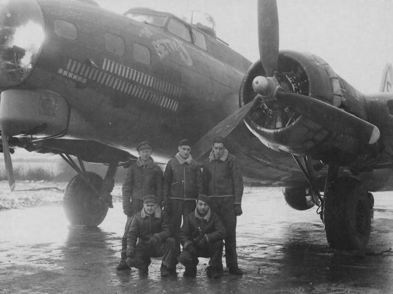 B-17 #42-31072 Photo | B-17 Bomber Flying Fortress – The Queen Of The Skies