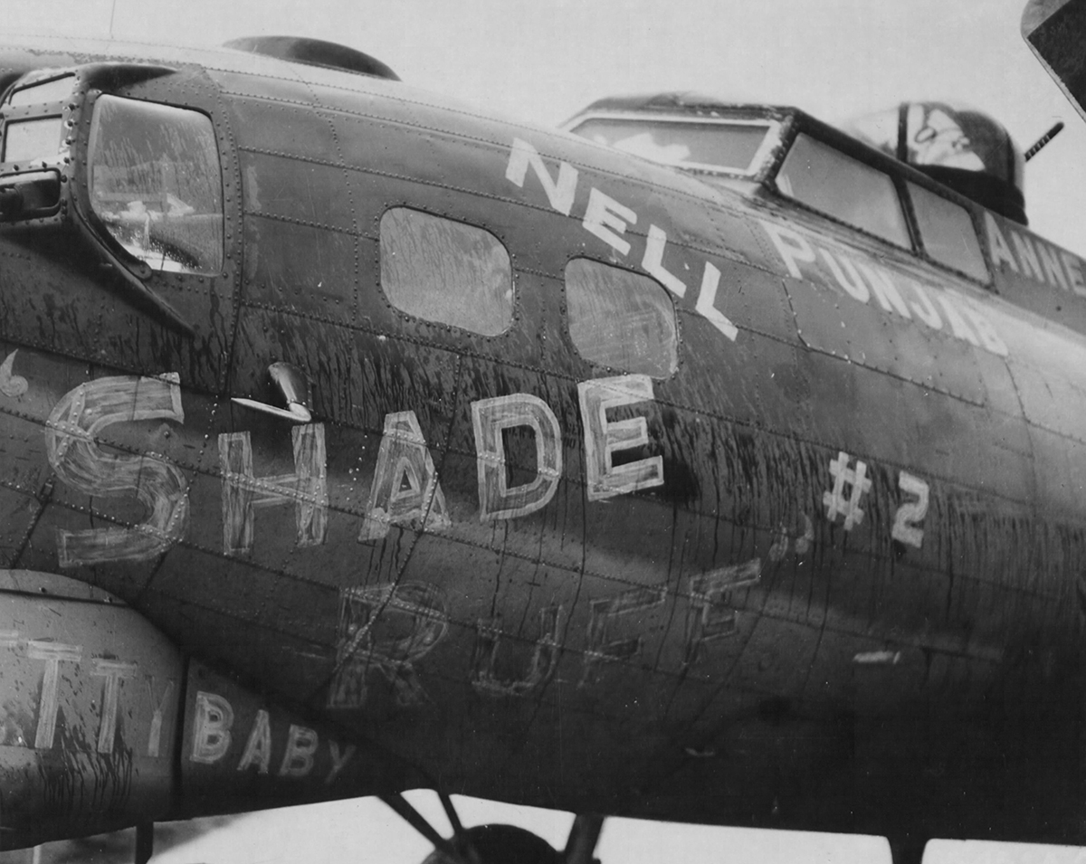 B-17 #42-97478 / Shade Ruff II