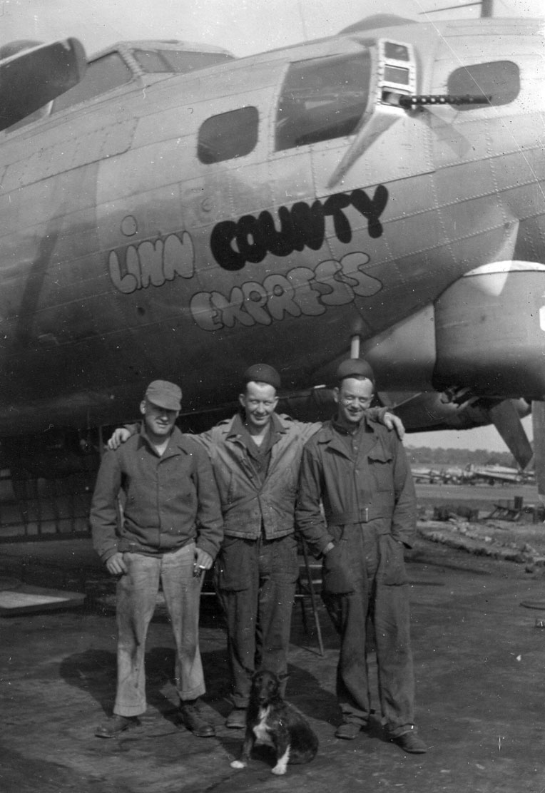B-17 #43-39242 / Linn County Express