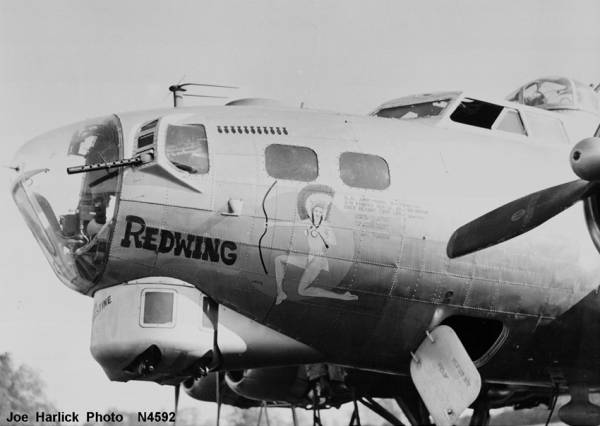 43-38088 / Redwing | B-17 Bomber Flying Fortress – The Queen Of The Skies