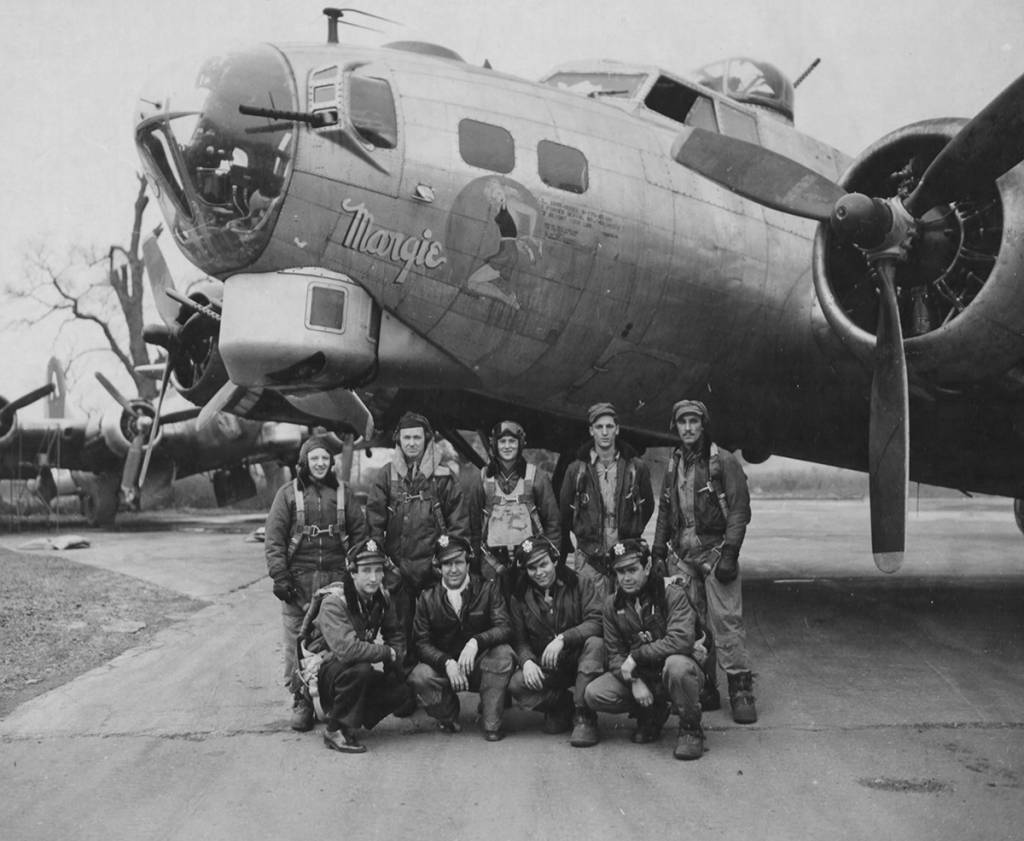 43-38379 / Margie | B-17 Bomber Flying Fortress – The Queen Of The Skies