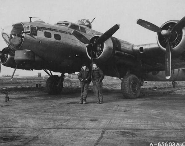 B-17 #42-97395 Photo | B-17 Bomber Flying Fortress – The Queen Of The Skies