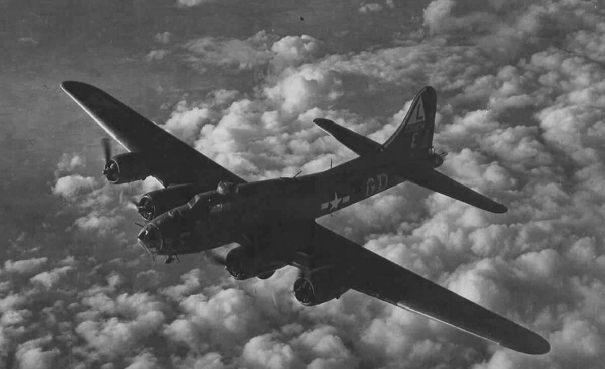 B-17 #42-30834 / Mickey Finn