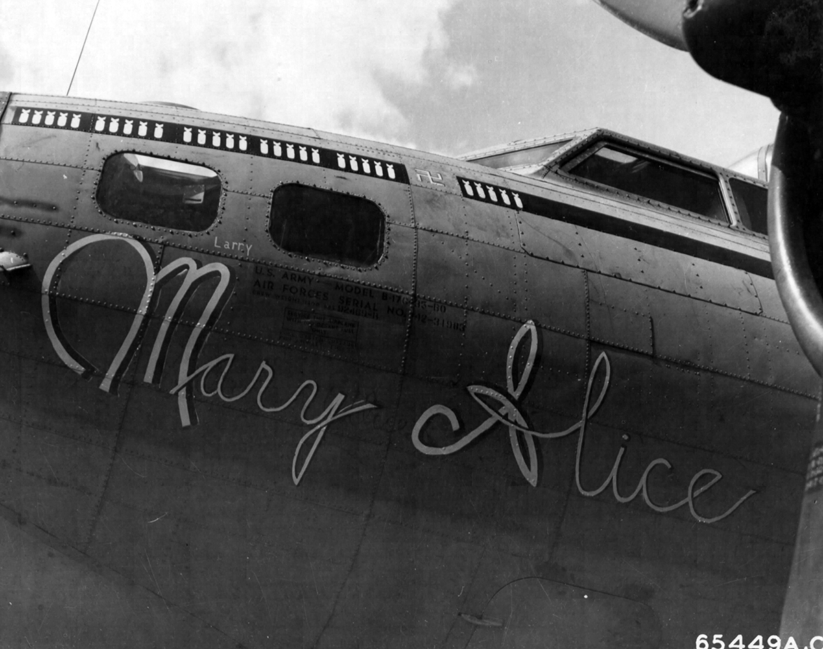 B-17 #42-31983 / Mary Alice