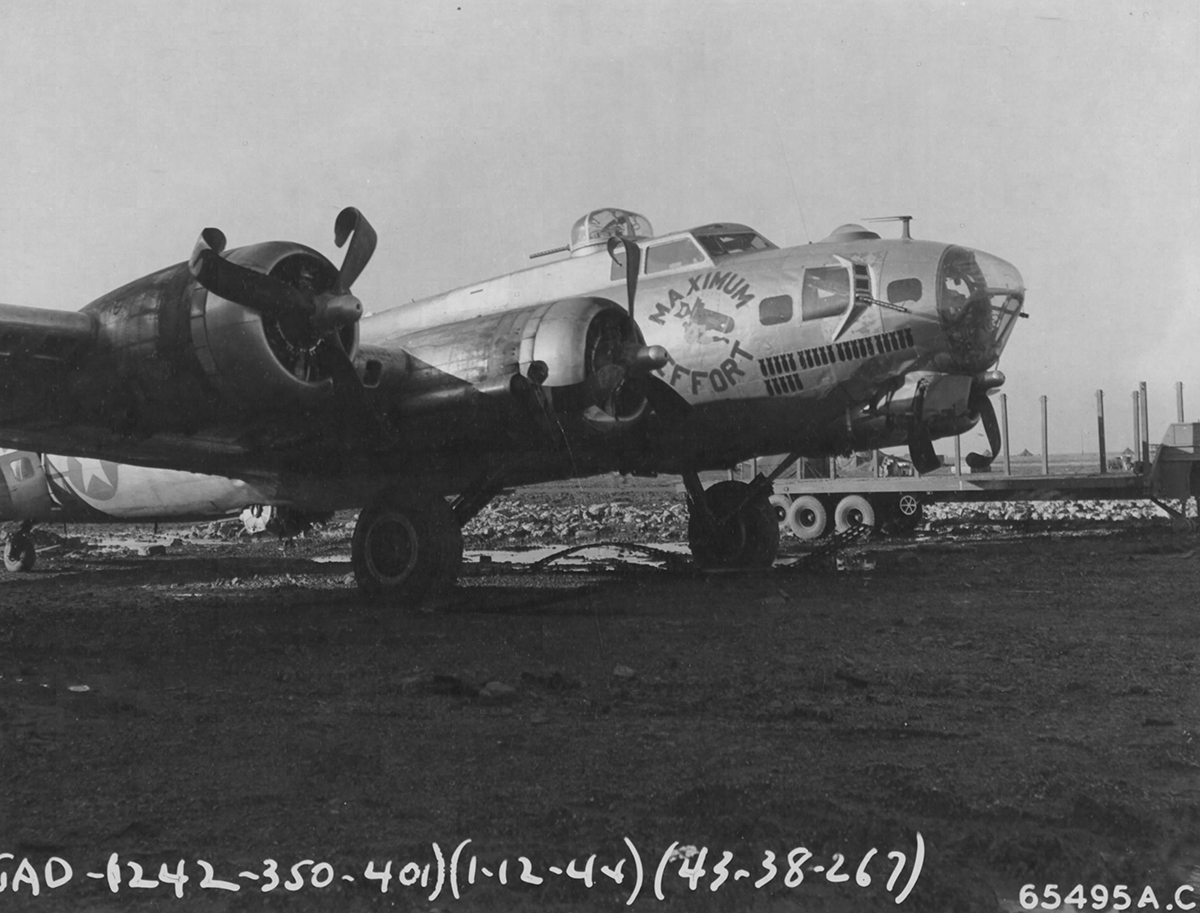 B-17 #43-38267 / Maximum Effort