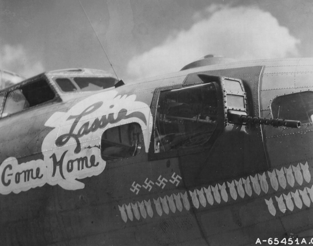 B-17 #42-39943 / Lassie Come Home