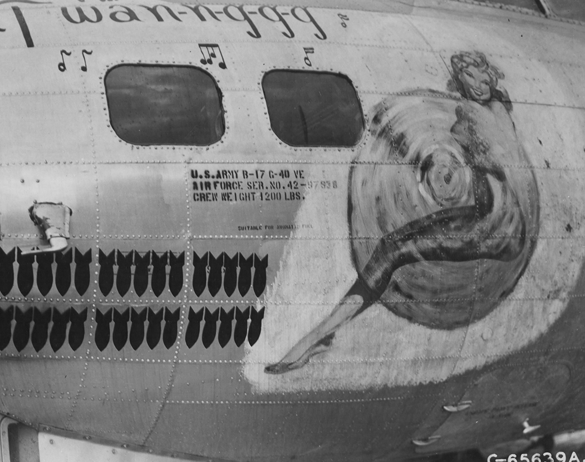 B-17 #42-97938 / Twan-n-g-g-g