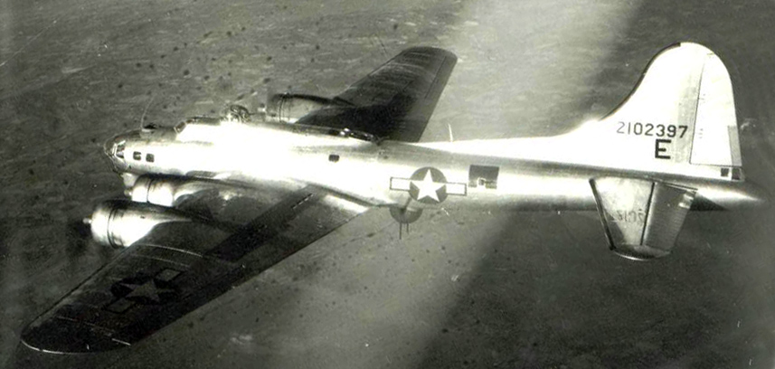 B-17 #42-102397 / Mugwump aka C’est La Guerre