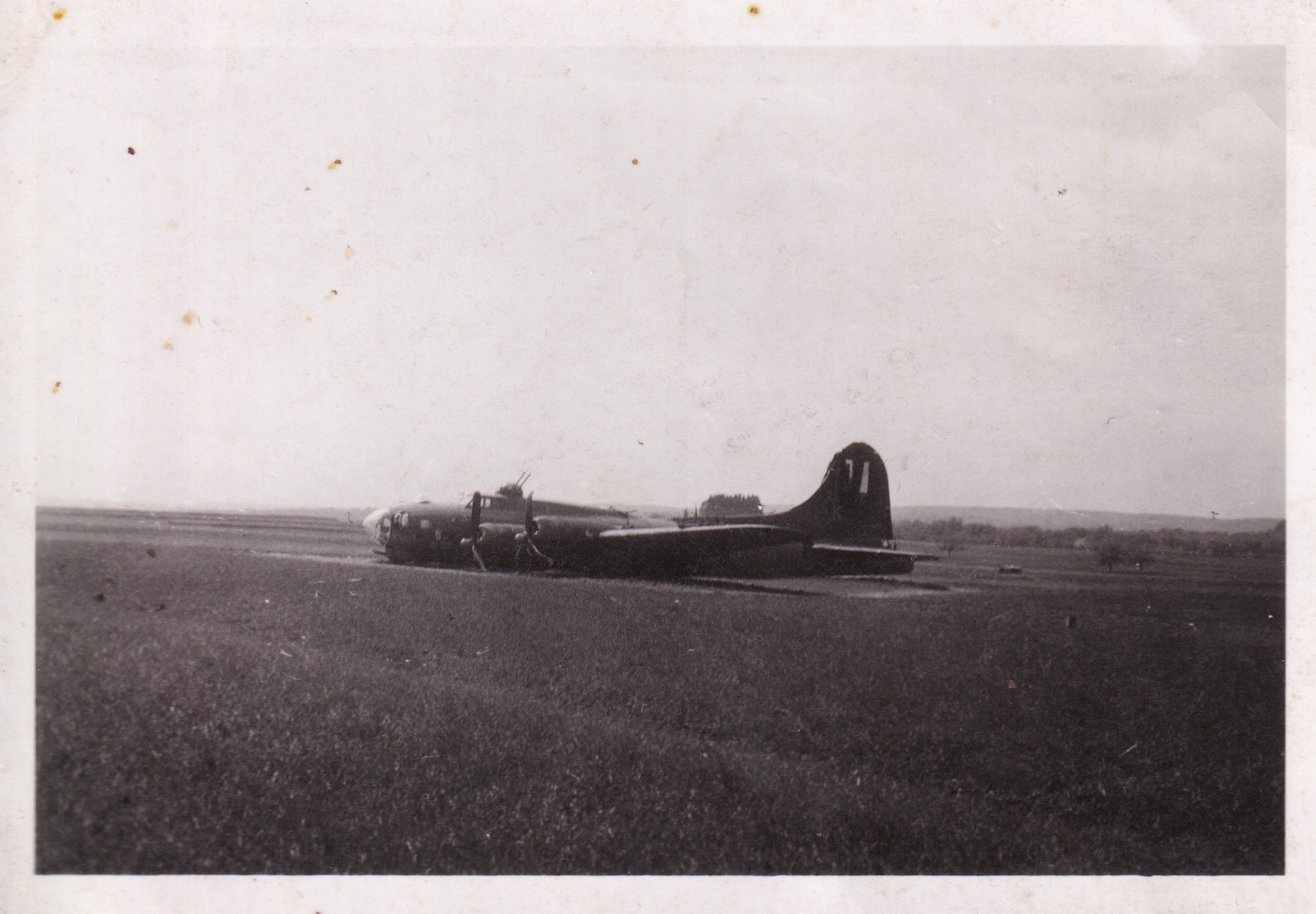 B-17 #42-39976 / My Achin’ Back