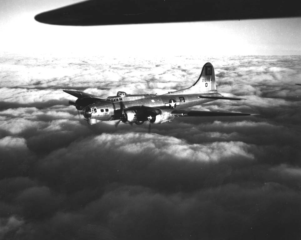 B-17 #42-107134 / Round Trip