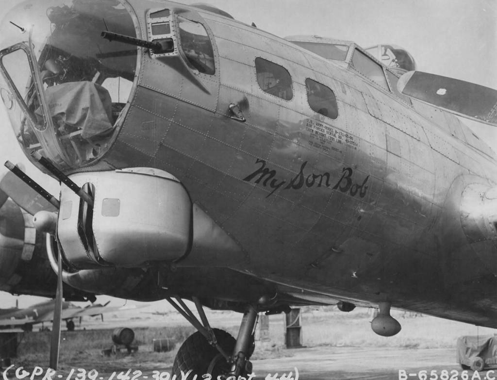 43-37514 / My Son Bob | B-17 Bomber Flying Fortress – The Queen Of The ...