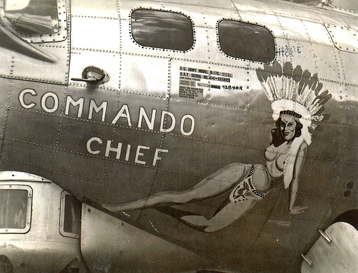B-17 #44-6585 / Commando Chief