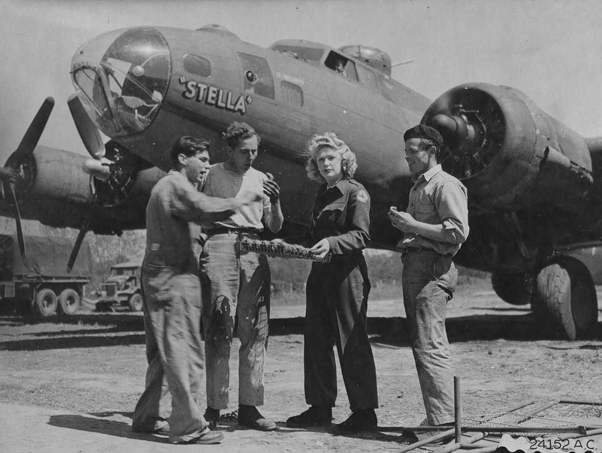 B-17 #42-29651 / Stella