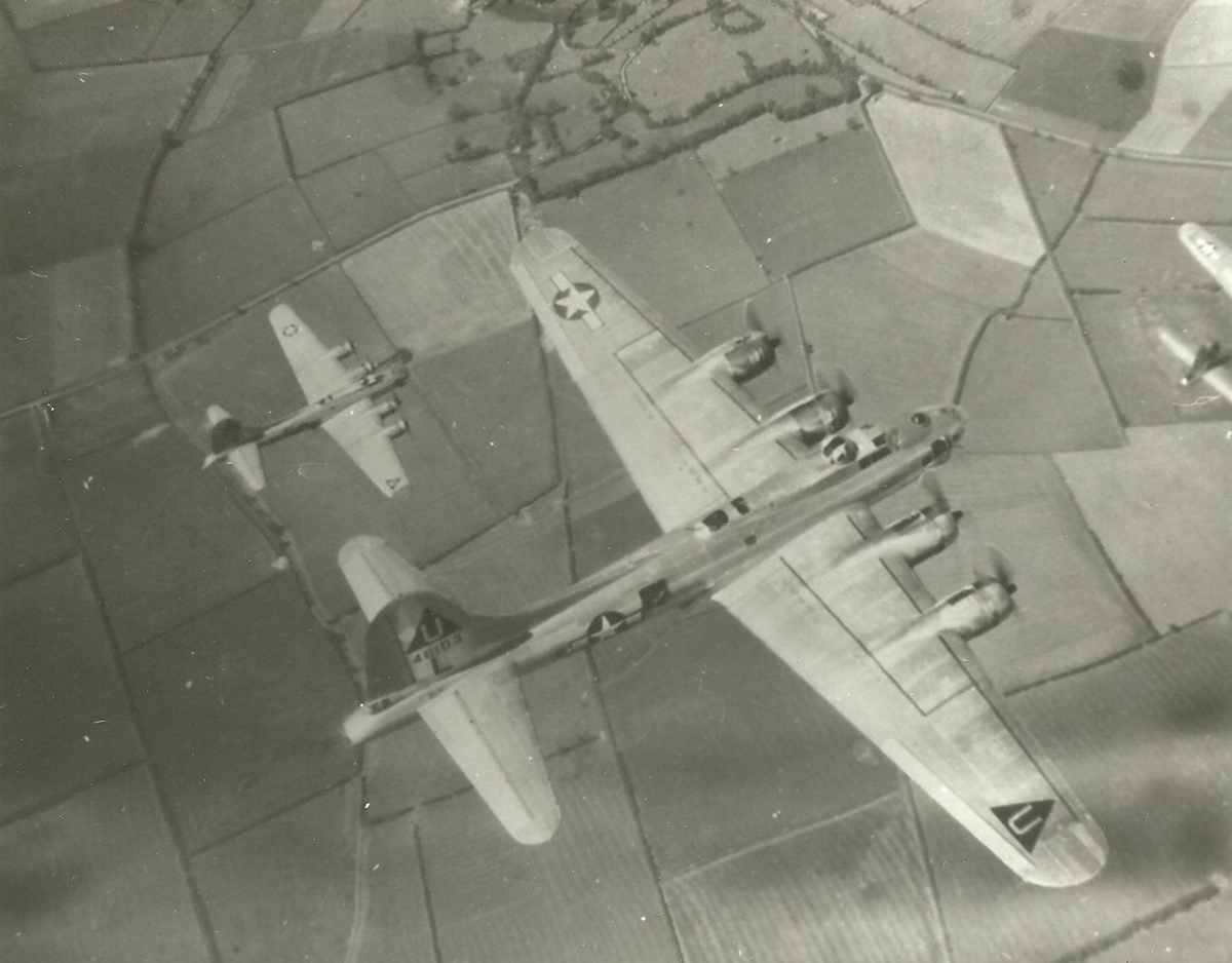 B-17 #44-6103