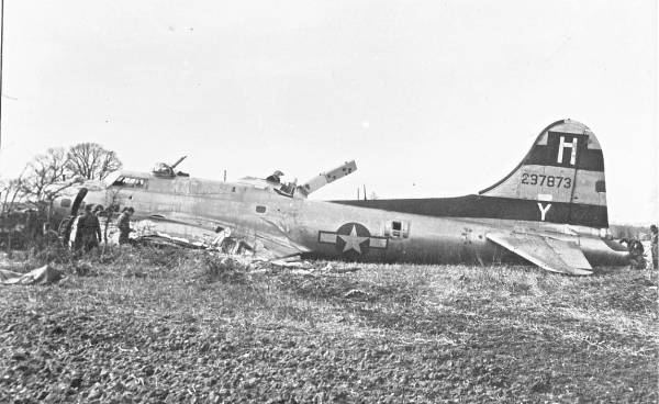 B-17 #42-97873 Photo | B-17 Bomber Flying Fortress – The Queen Of The Skies