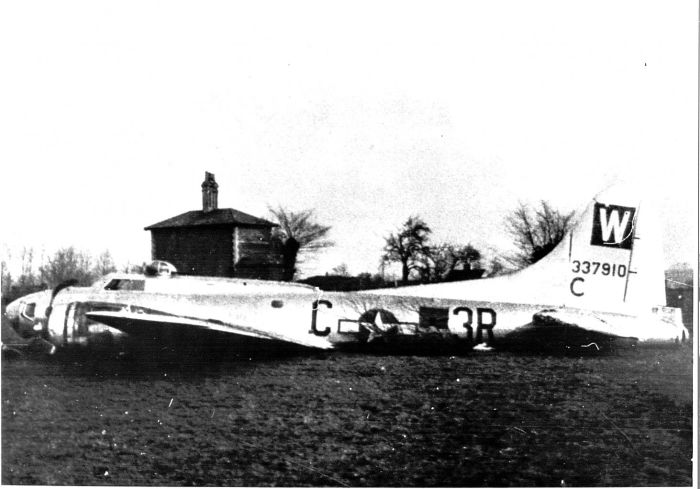 B-17 #43-37910