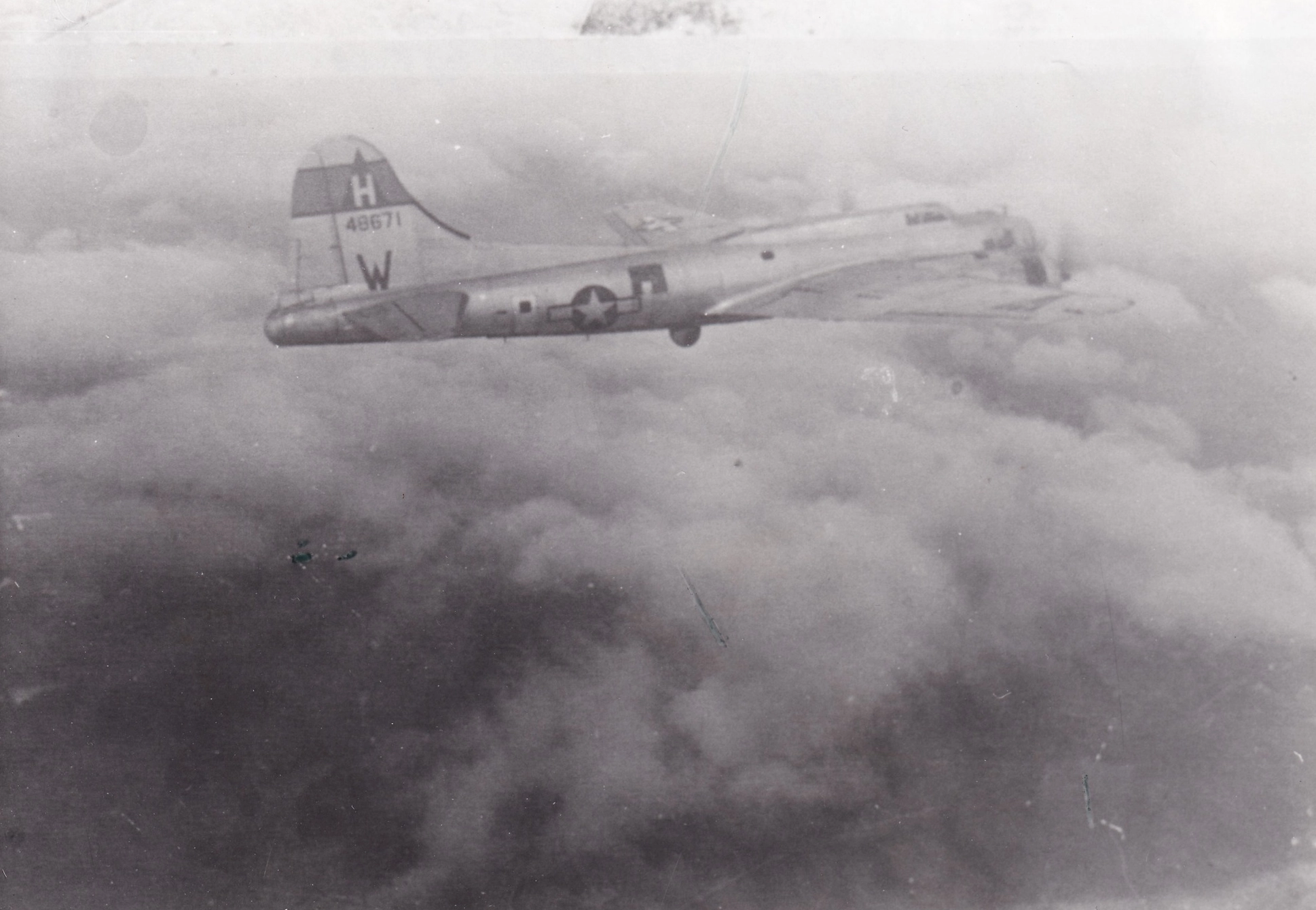 B-17 #44-8671