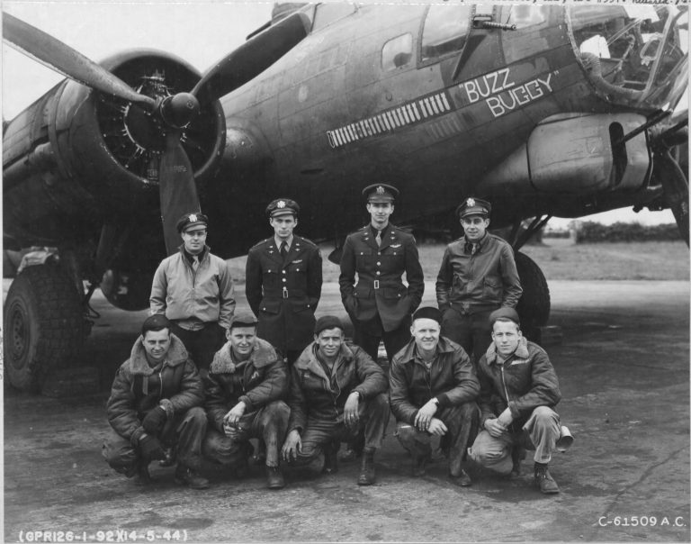 B-17G Buzz Buggy | B-17 Bomber Flying Fortress – The Queen Of The Skies