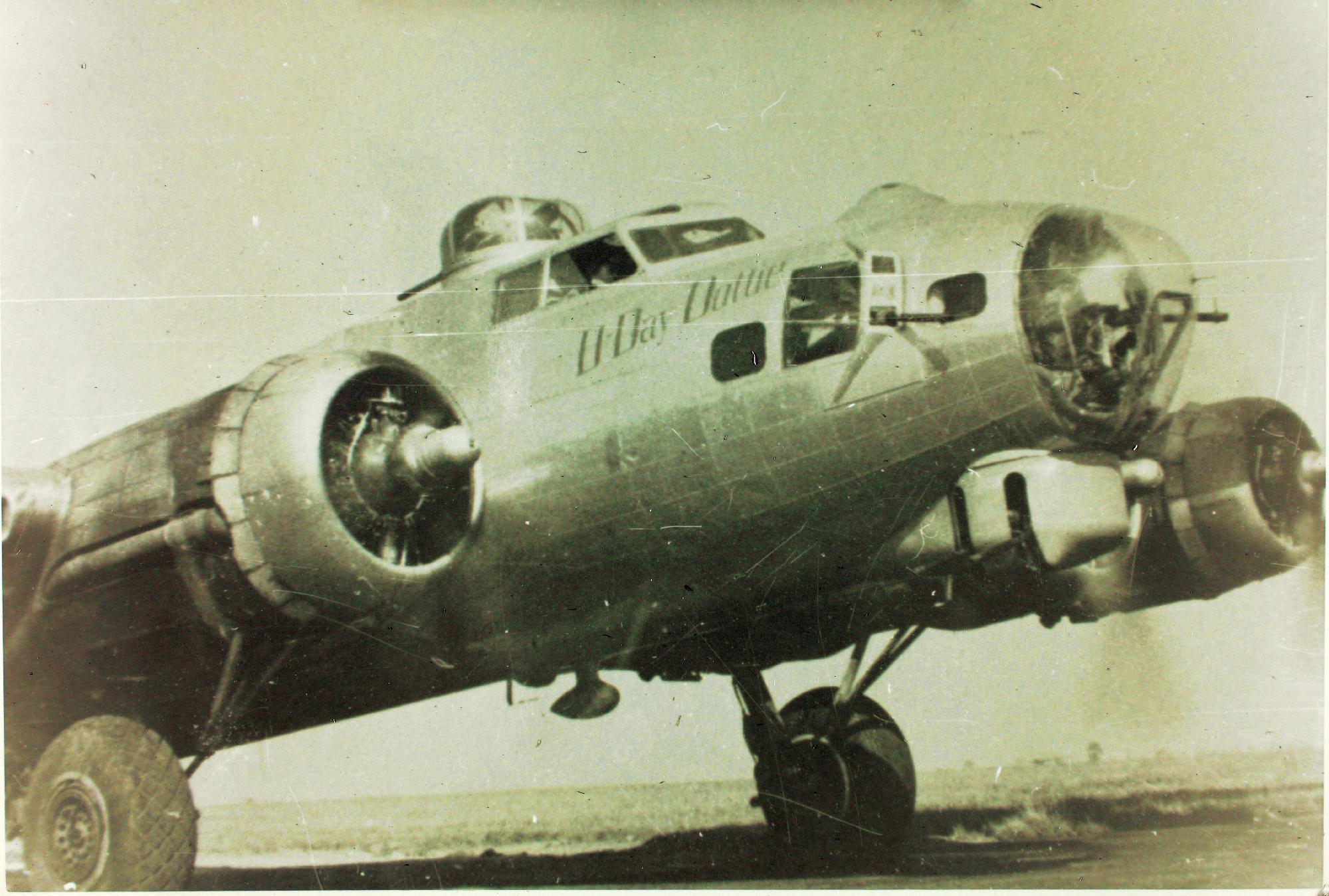 B-17 #42-102947 / D-Day Dottie