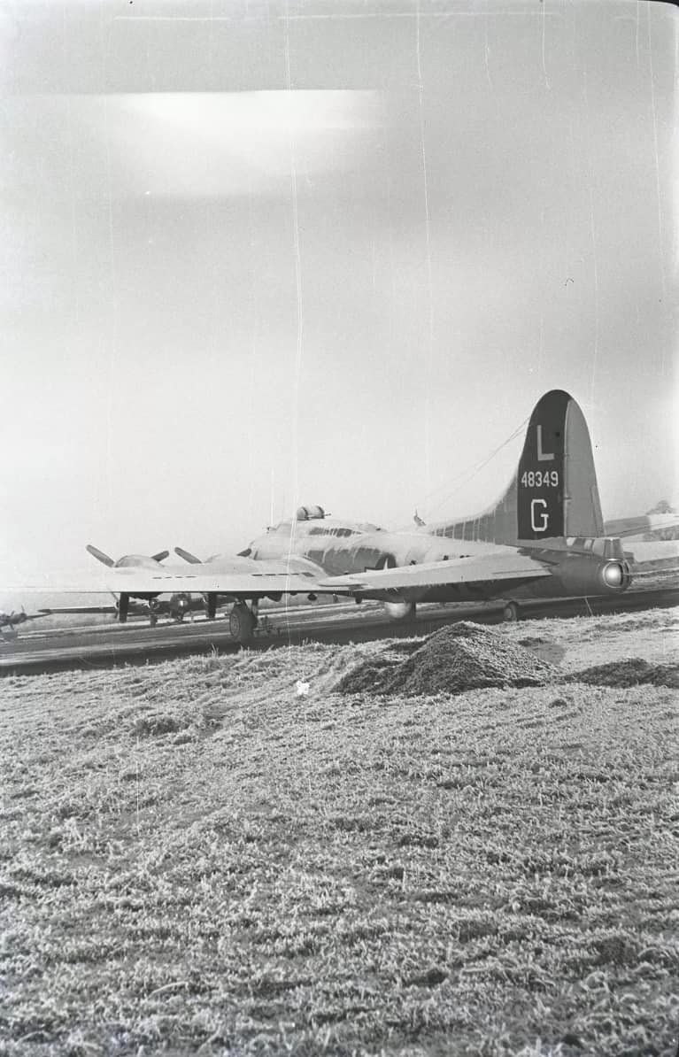 B-17 #44-8349